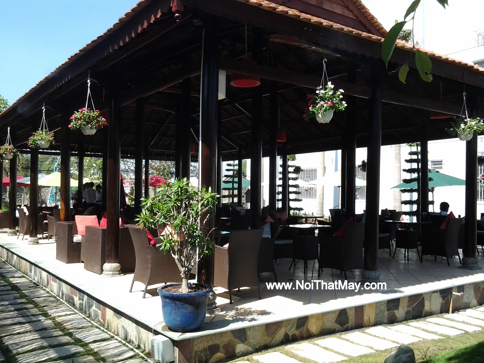 Minh Thy Furniture cung cấp nội thất ngoài trời tại Cafe art garden