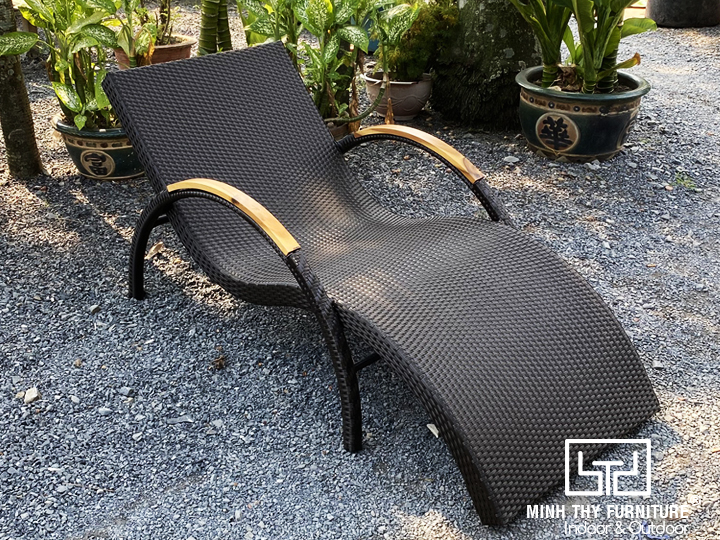 Ghế Bể Bơi Ngoài Trời Tay Ốp Gỗ MT4022 Ghế Bể Bơi Ngoài Trời Tay Ốp Gỗ MT4022
