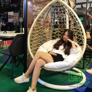 Xích Đu Nhựa Giả Mây MT905B