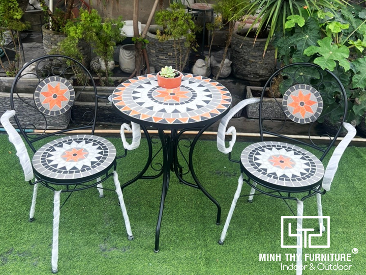 Bàn Ghế Ngoài Trời Mosaic 