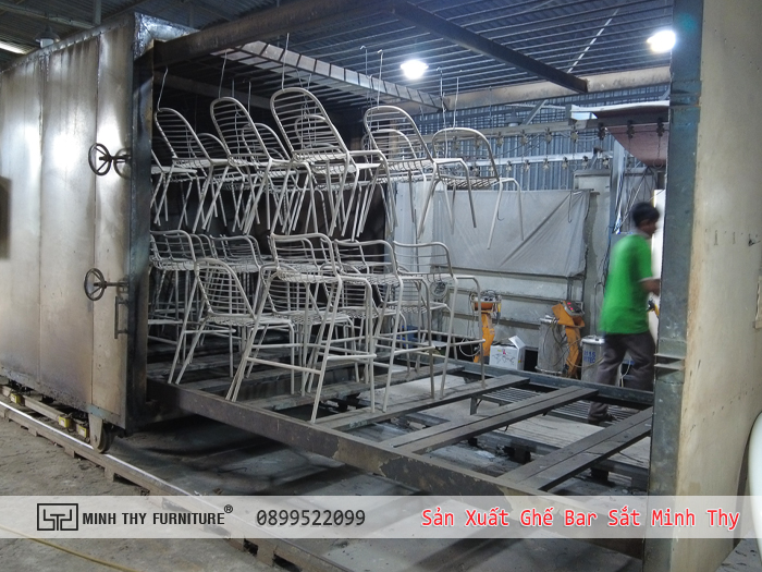 sản xuất Ghế sắt quầy bar ngoài trời sản xuất Ghế sắt quầy bar ngoài trời