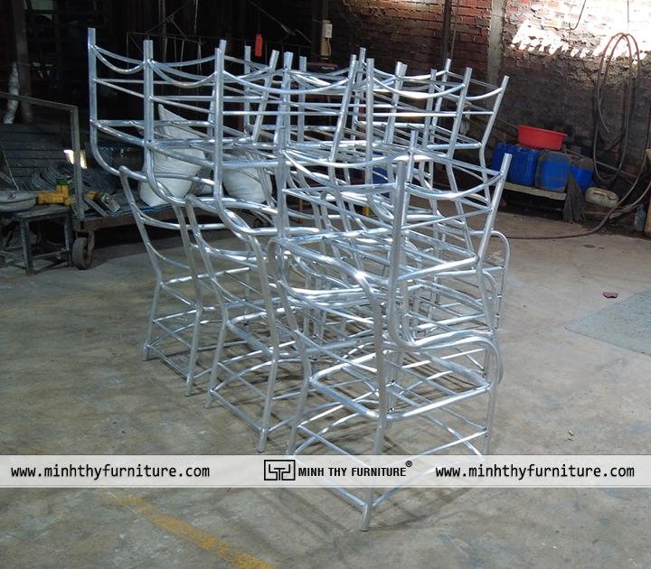 sơn tĩnh điện nội thất kim loại giúp tăng độ bền và giữ màu ổn định